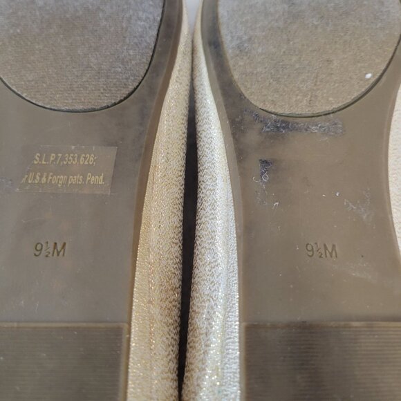 G By Guess Womens Gold Tone Slip-On Ballet Flats Size 9 - Picture 8 of 9